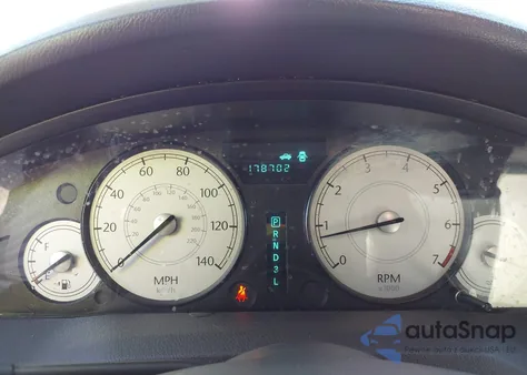 2005 Chrysler 300 Touring z USA, uszkodzony, nr VIN 2C3JA53G75H592639